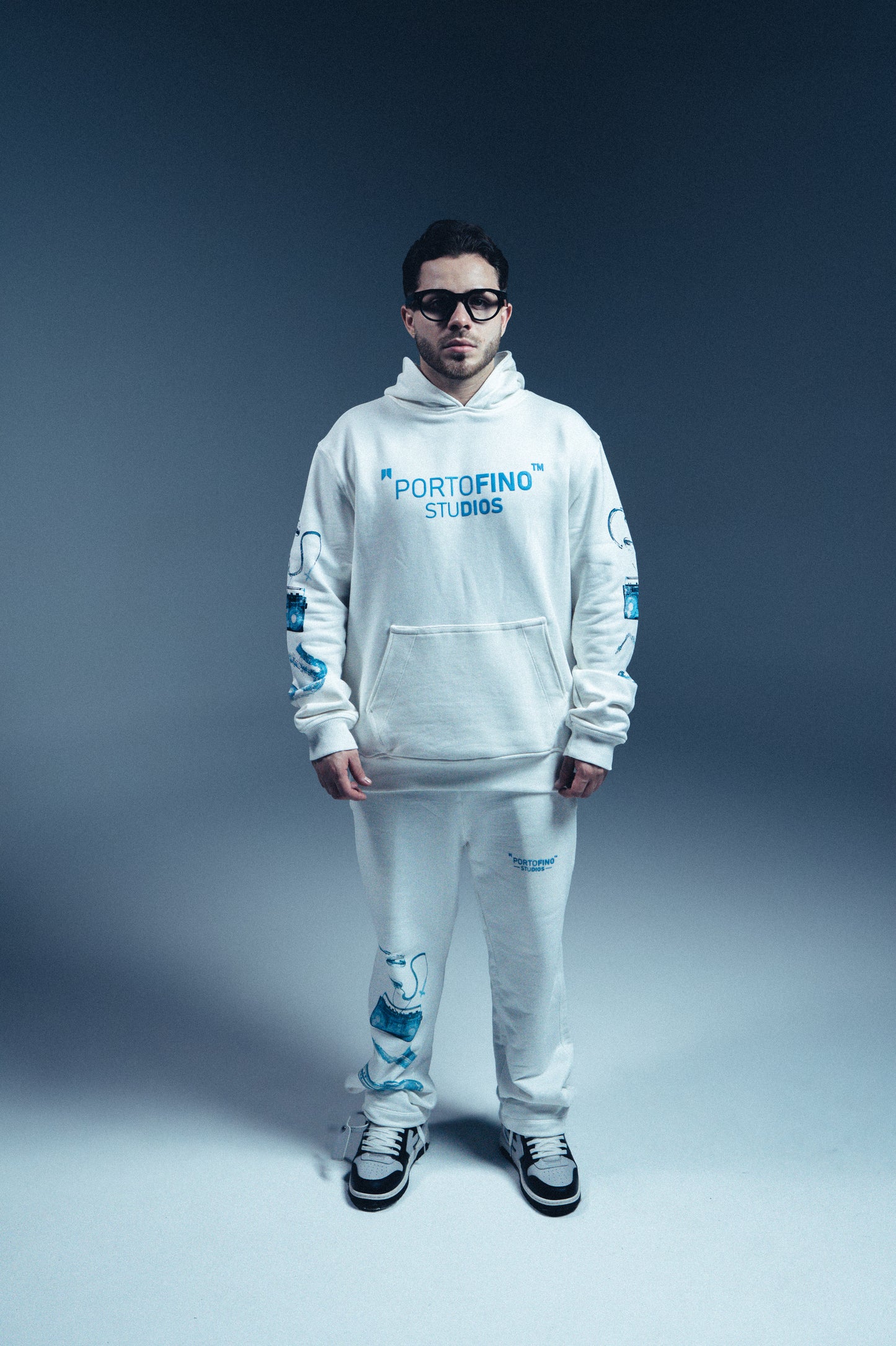 STUDIOS PTF HODDIE WHITE